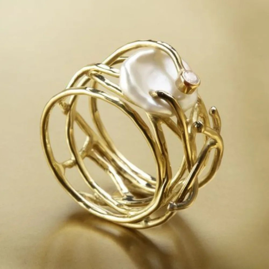 Lunara | Fine Vintage Gold Pearl Ring for Women