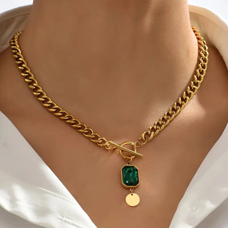 Emerald Pendant Necklace | Gold