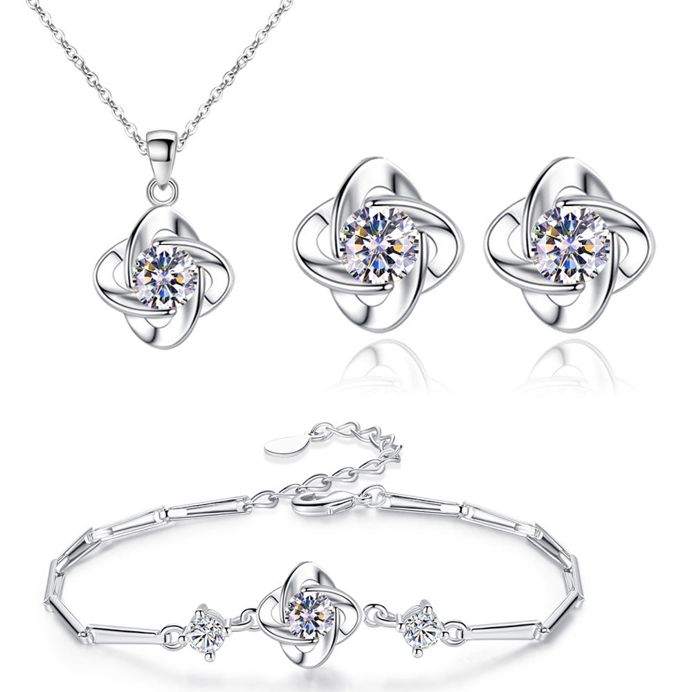 Seren Clover Loop Set | White Gold