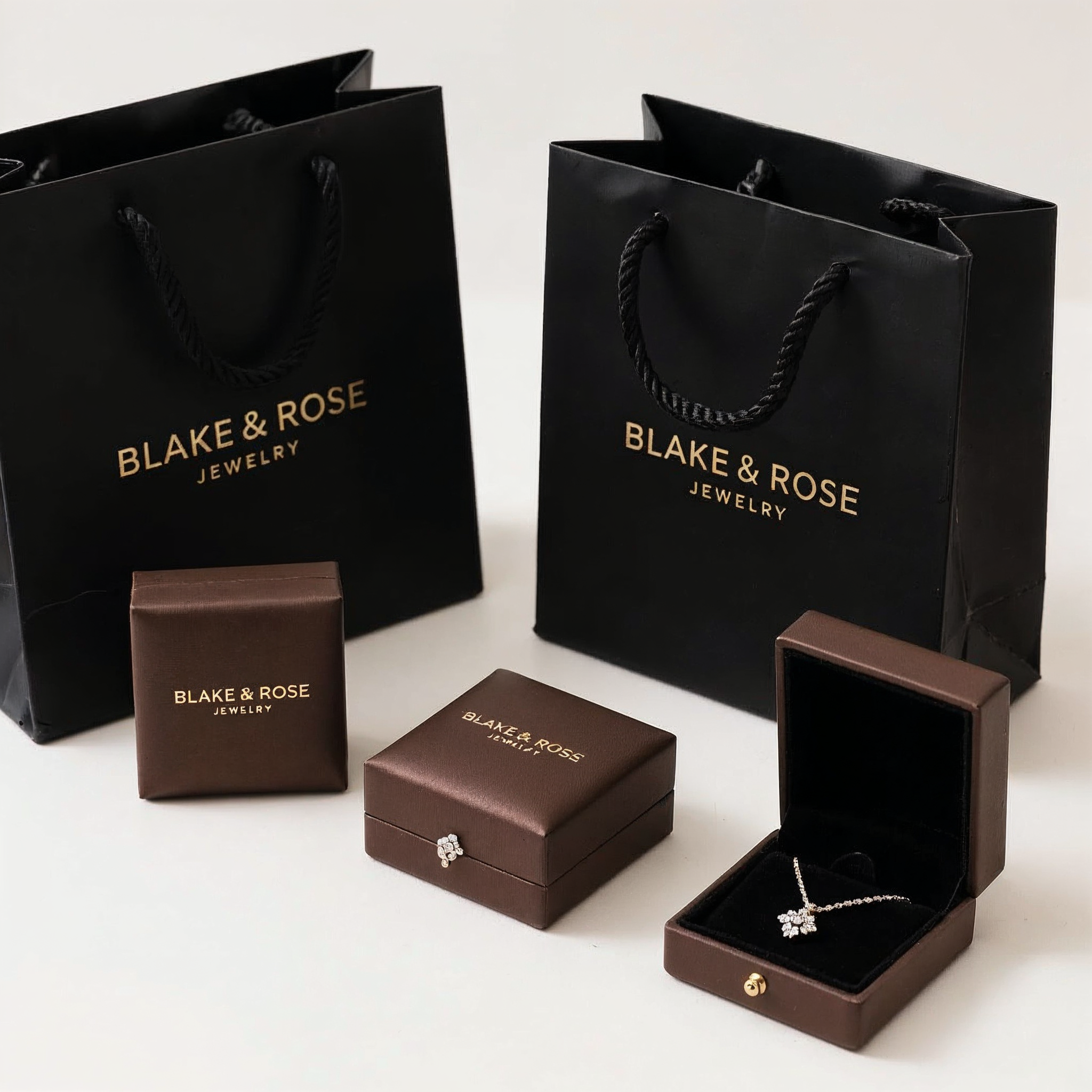 Aria Square Radiant Set | White Gold