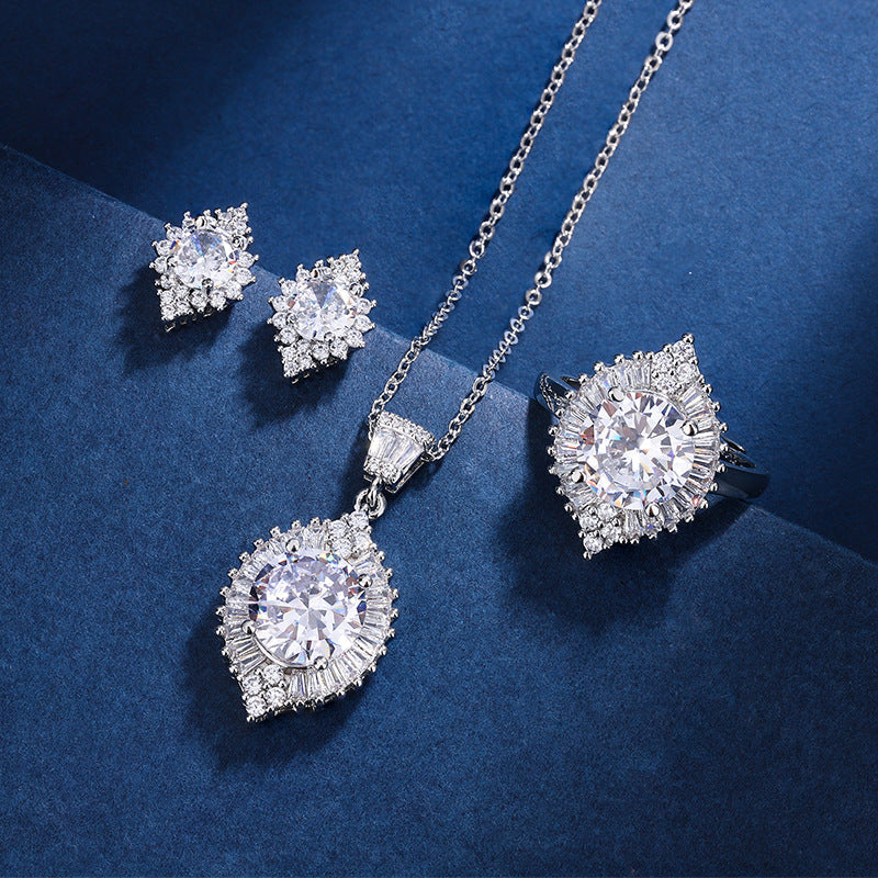 Aria Gaze Set | White Gold 