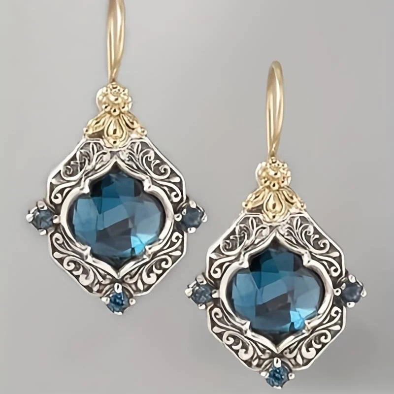 Amarisse™ | Vintage Crystal Earrings