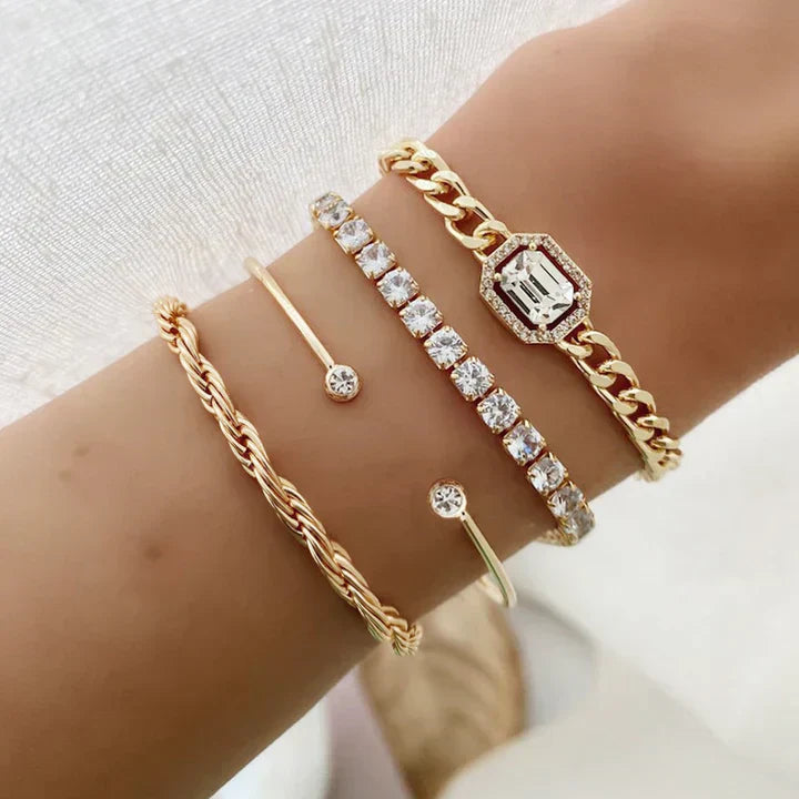 Domitia | Gold Calvina Bracelet Set